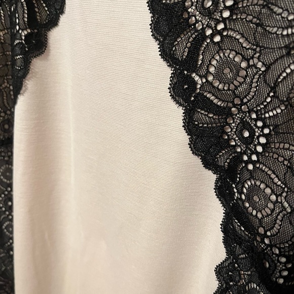 H&M Light Blush Pink Dress with Black Lace Details - Picture 3 of 5